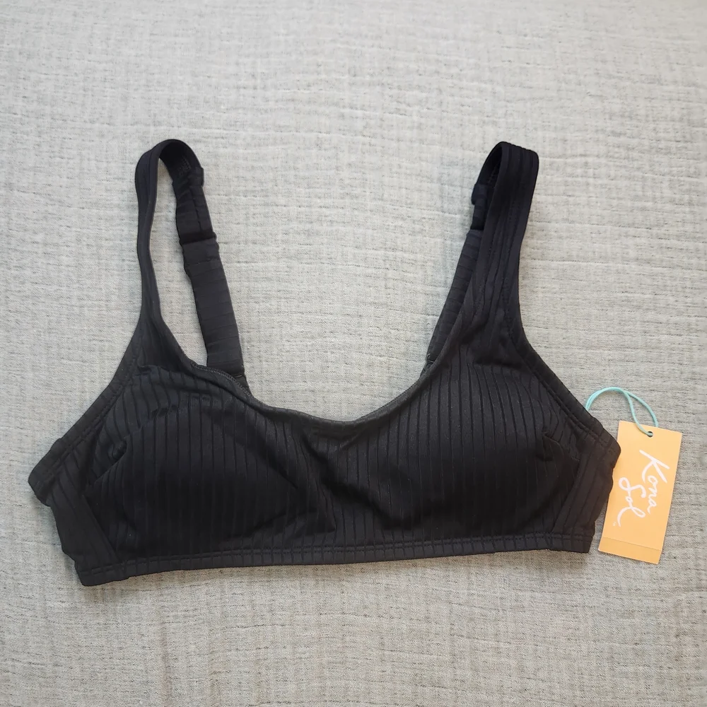 Kona Sol Black Ribbed Bikini top size 4 6 NWT